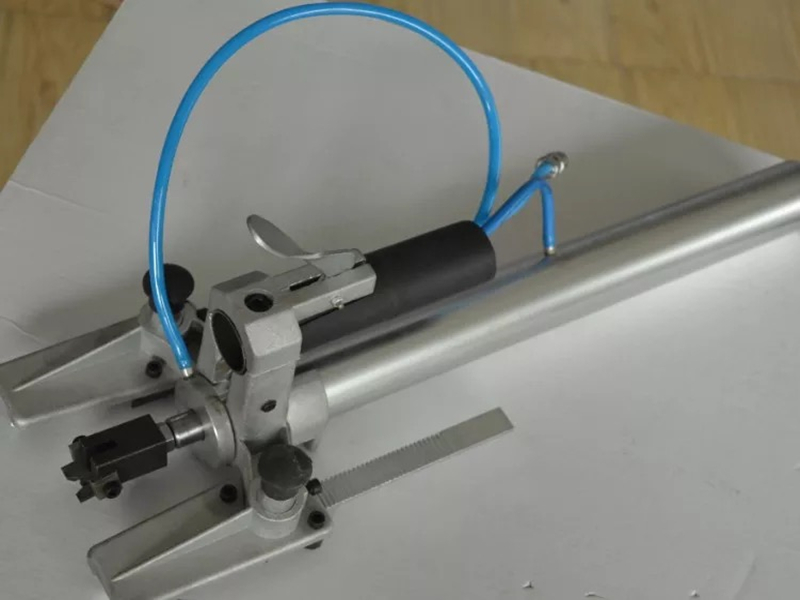 Portable PVC Window Corner Cleaning Machine for Surface