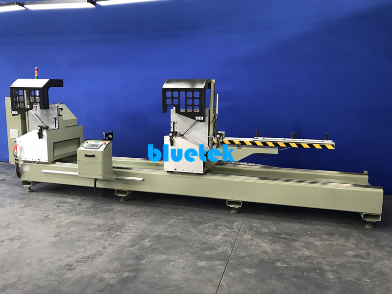 Double head mitre saw Double head mitre saw