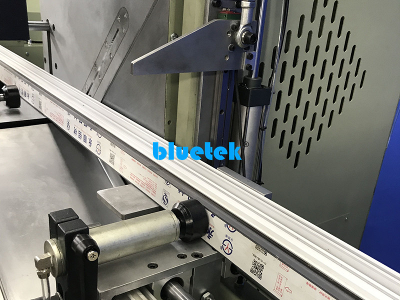 Double head mitre saw Double head mitre saw