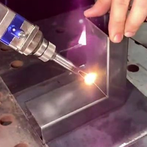 Carbon steel laser welding machine