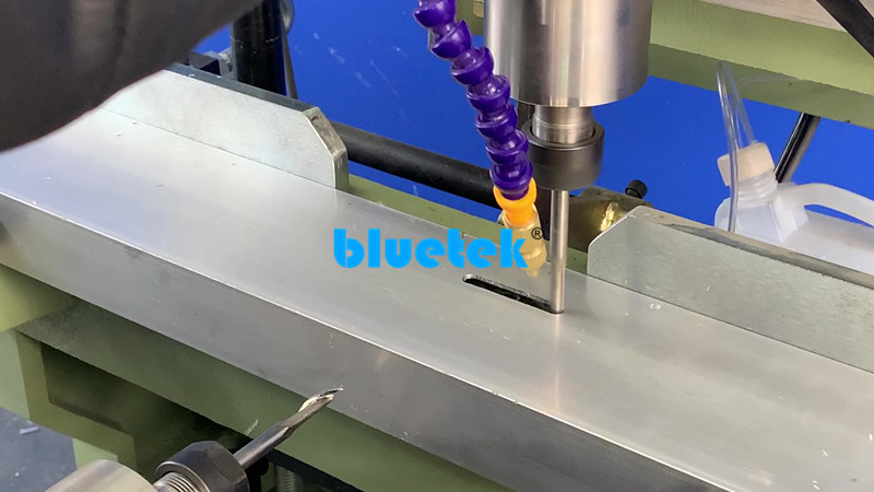 Vertical Milling of Copy Router Machine