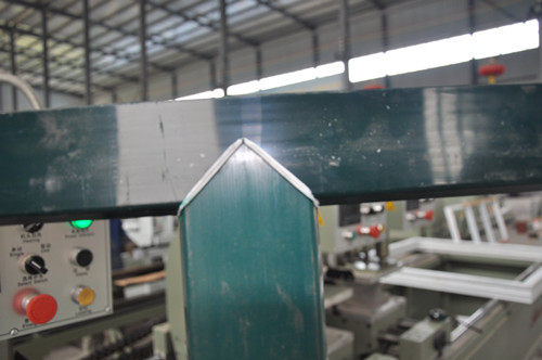 V Mullion by Welding