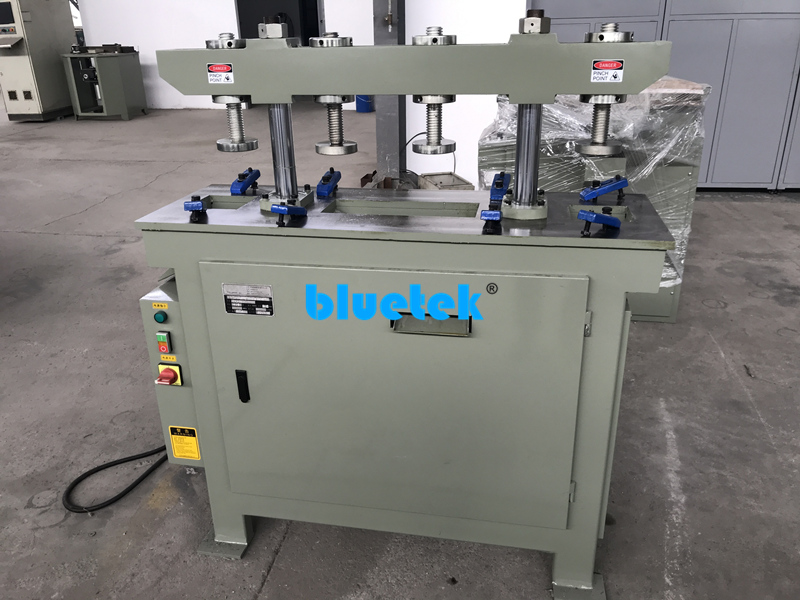 Aluminium Window Punching Machine