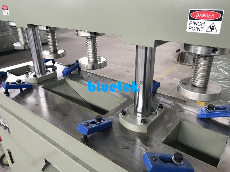 Molds of Aluminium Window Punching Machine