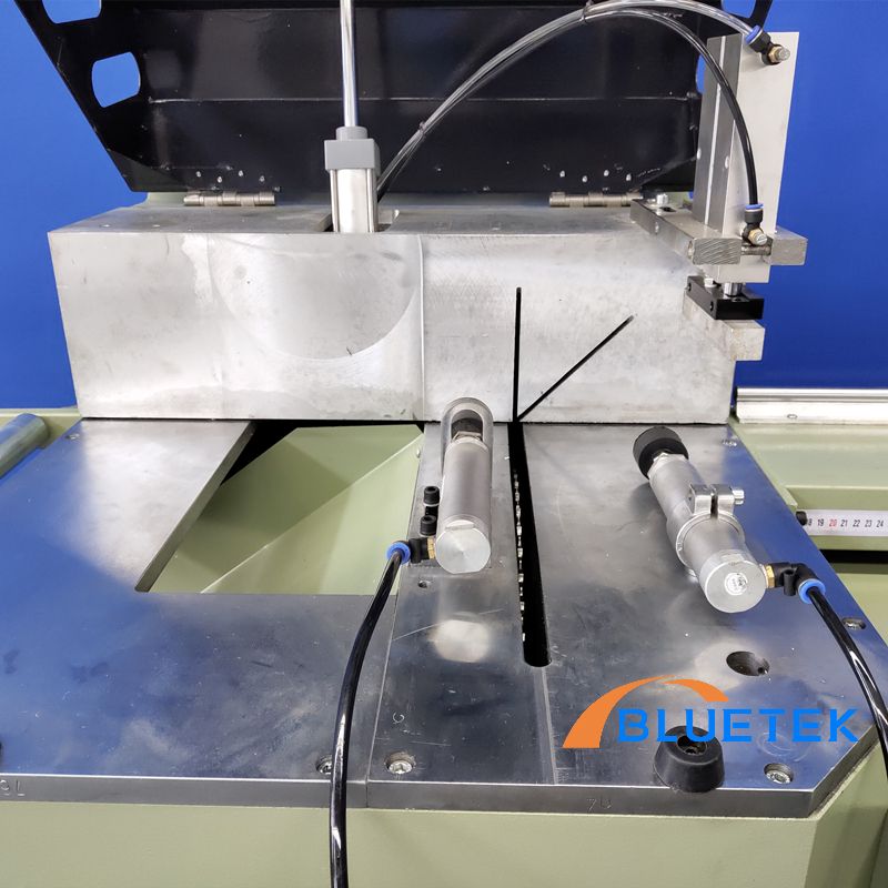 Cutting Table of T Slot Aluminium Cutting Machine