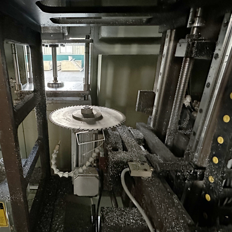 3 KW spindle motor and cooling spray system.