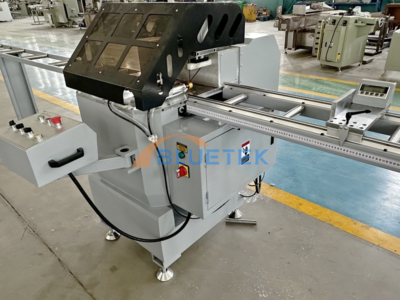 Single Head Aluminium Profile Cutting Machine