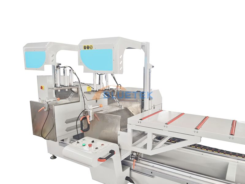 45 Degrees PVC Window Double Head Cutting Saw