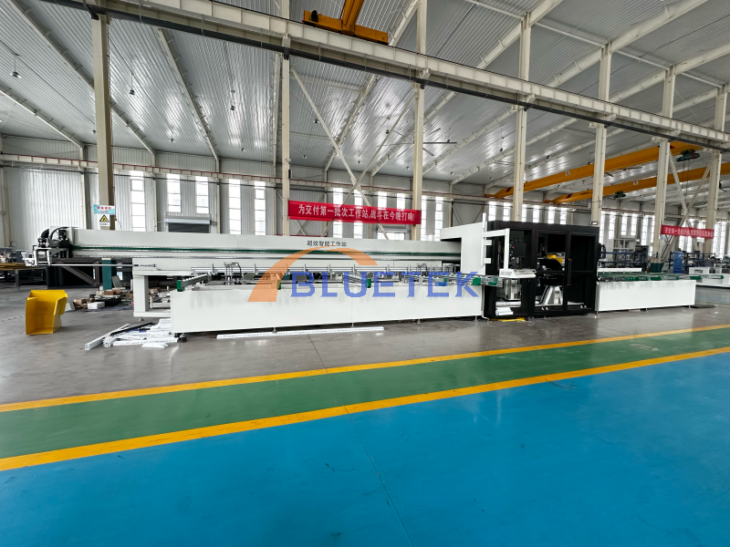 appearance of UPVC Window Door Machining Center SZA500